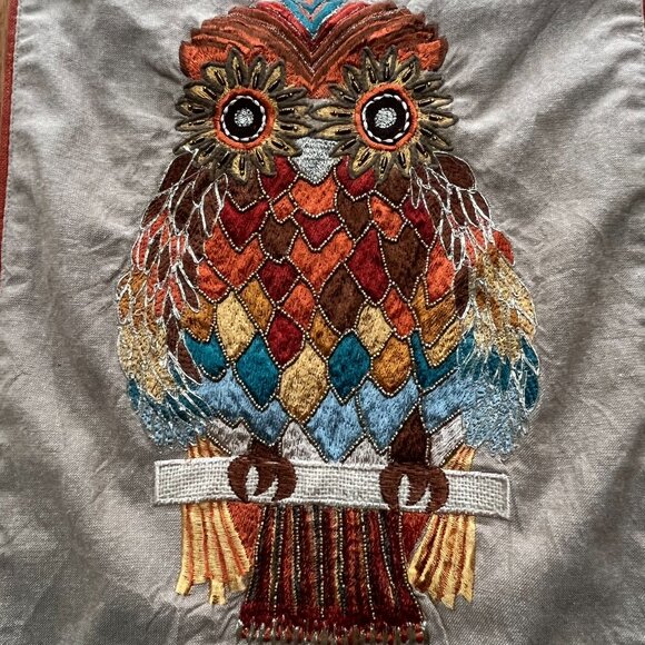 Pier 1 Imports Table Runner Owl Embroidered Measures 13" x 108" $59.95 MSRP - Picture 4 of 12